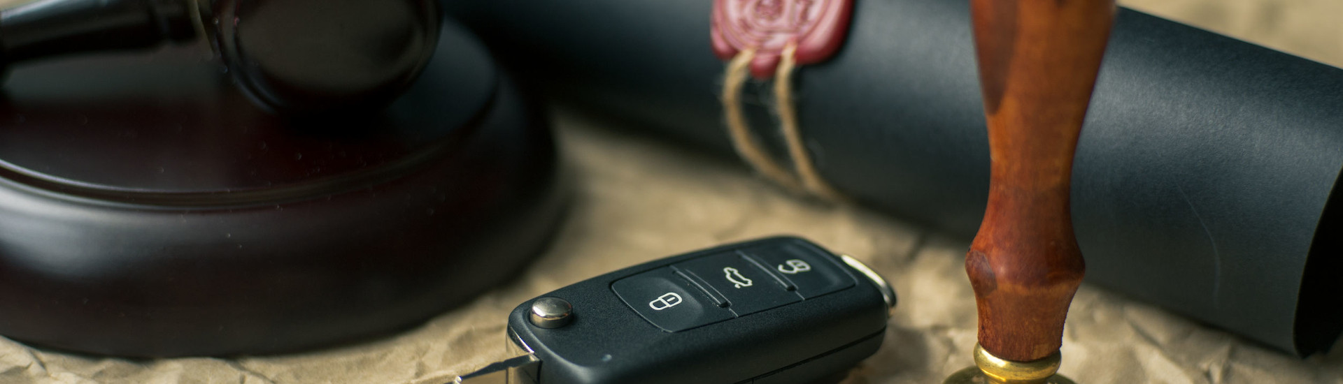 Successione auto: come funziona e quanto costa?