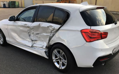 Guida all'acquisto di auto incidentate: consigli, normative e rischi