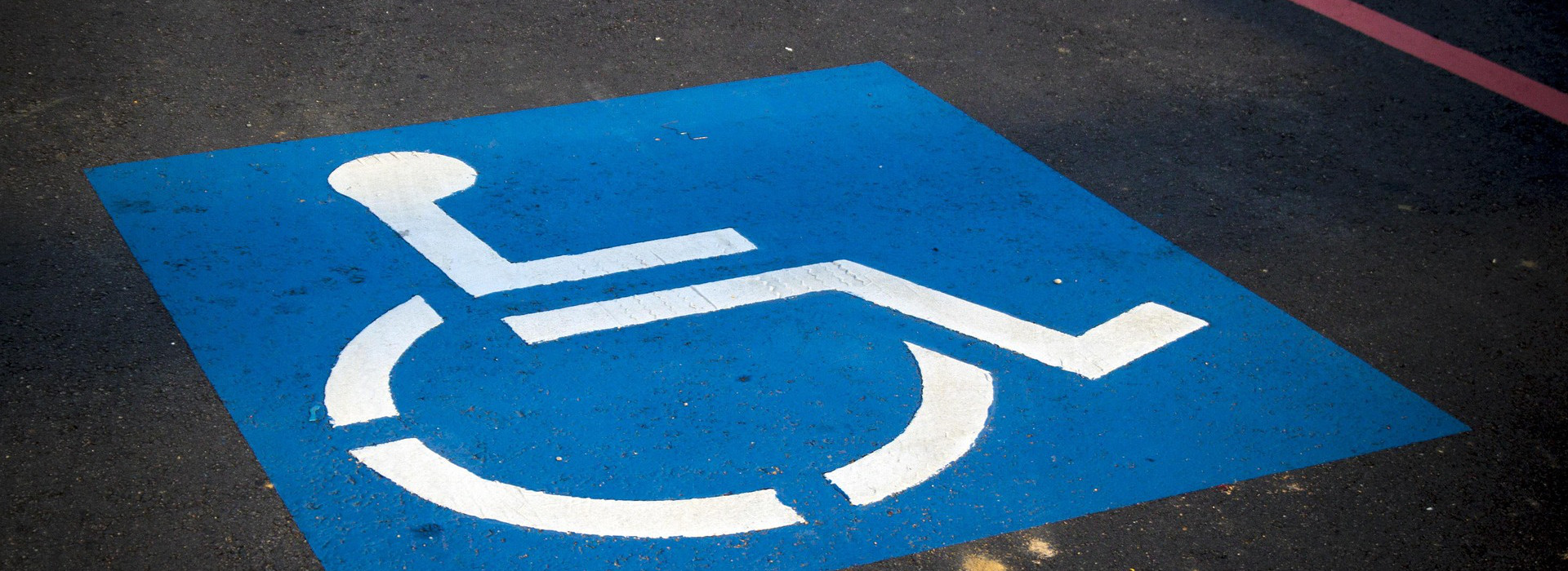 Detrazione IRPEF per l'auto delle persone con disabilità: come funziona e chi può beneficiarne